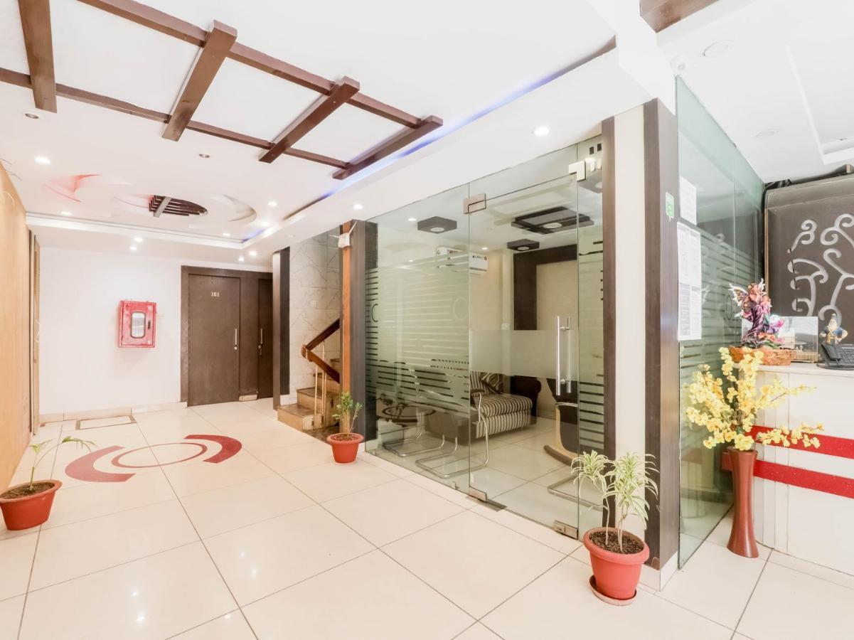 Oyo 79765 Hotel Samrat Лакхнау Екстер'єр фото