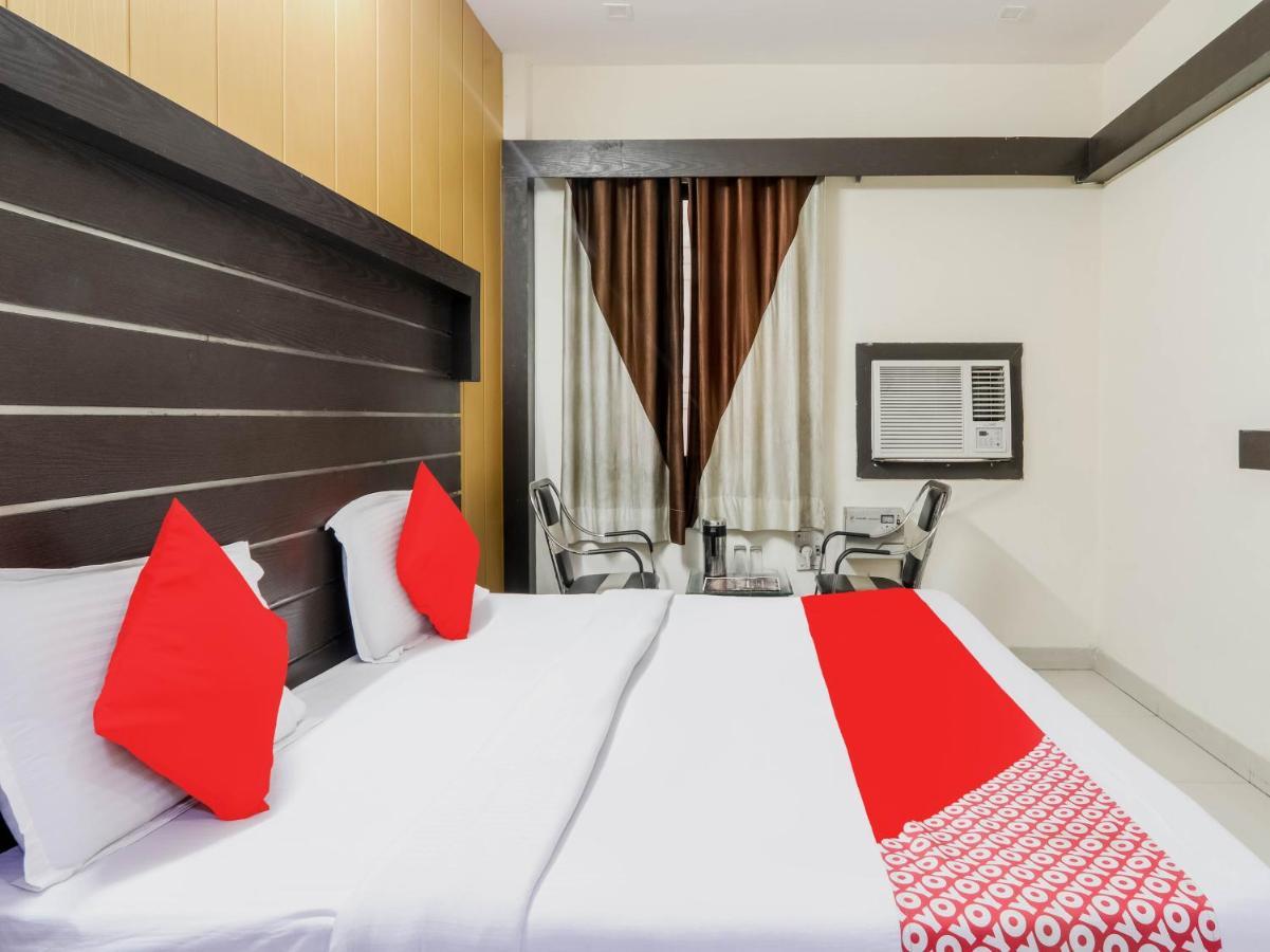 Oyo 79765 Hotel Samrat Лакхнау Екстер'єр фото